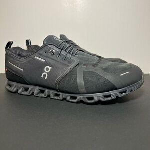 Mens ON Cloud 5 Black Waterproof Athletic Shoes / Size 11.5
